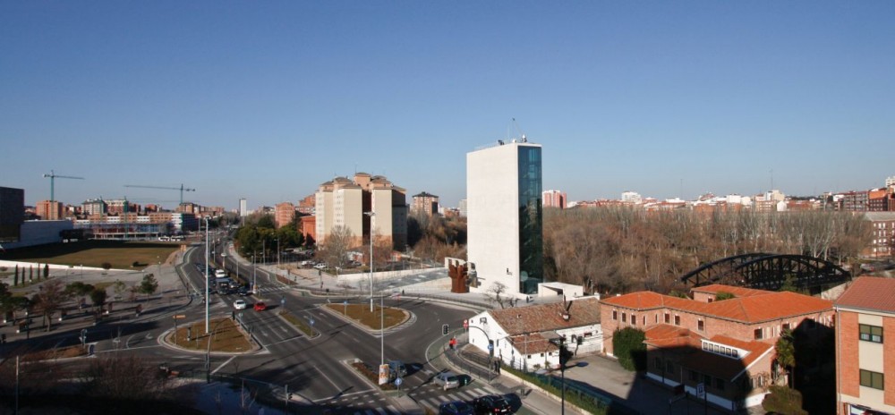 FRMP / A E I O U arquitectos