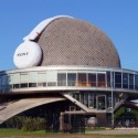 Planetario Galileo Galilei Gets Inflatable Headphones (2) Courtesy of SONY