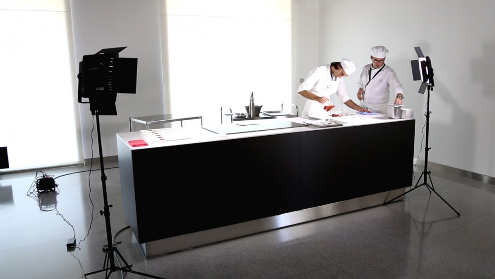 Smart Tasting Prototype / Think Big Factory