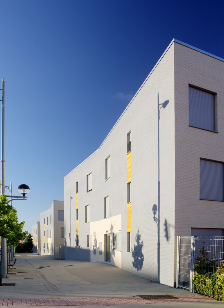 Parcial Plan R-8 (90 + 15 housing) / Virginiaarq