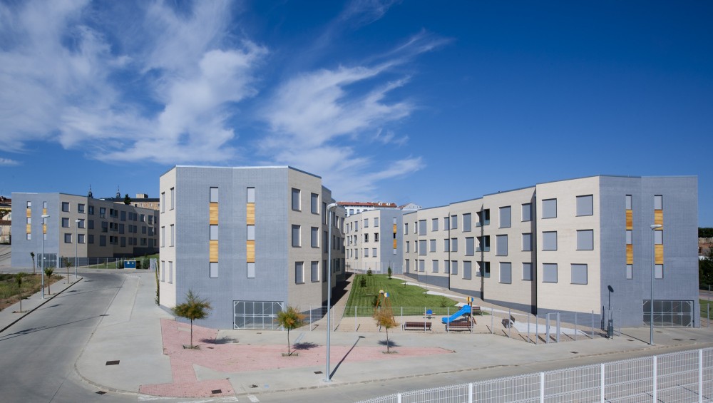 Parcial Plan R-8 (90 + 15 housing) / Virginiaarq