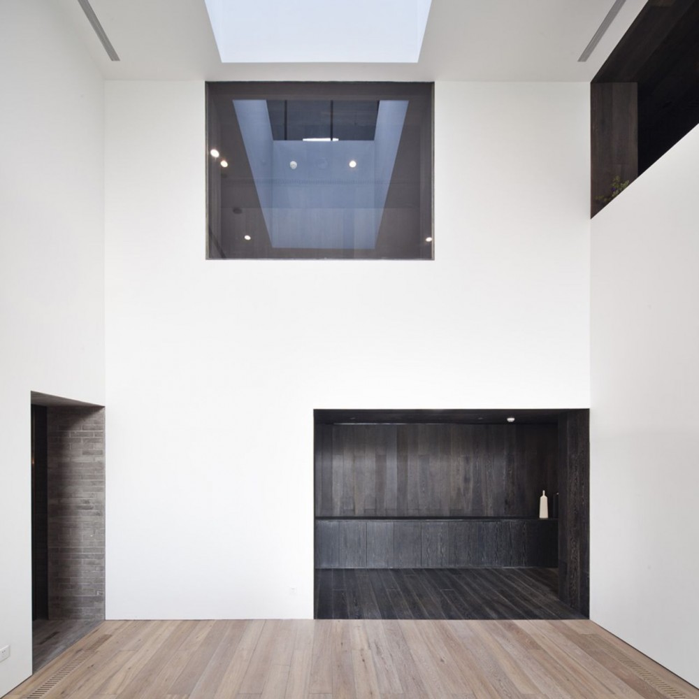 Yingjia Club at Vanke Beijing / Neri & Hu