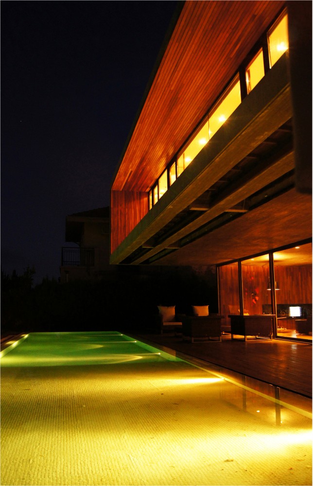 House FF / Fritz + Fritz Arquitectos