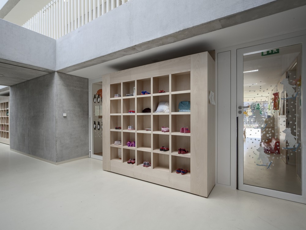 Children’s Day Care Center in La Trintite / CAB Architects