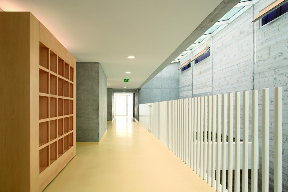 Children’s Day Care Center in La Trintite / CAB Architects