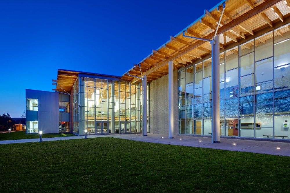 Madonna University – Franciscan Center for Science and Media / SmithGroupJJR