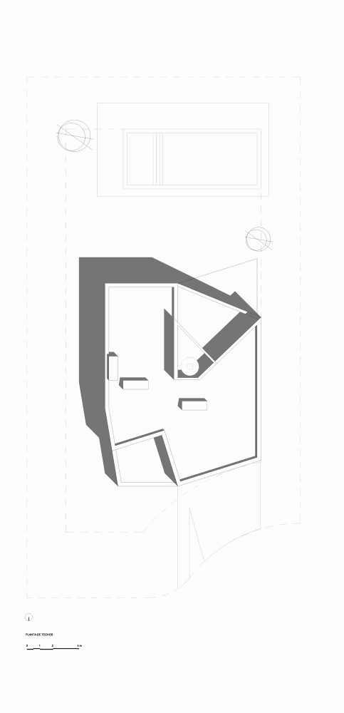 Miraflores House / Cekada-Romanos Arquitectos
