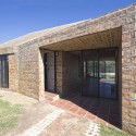Alejandra House / Cekada-Romanos Arquitectos Alejandra House / Cekada-Romanos Arquitectos © Walter Salcedo