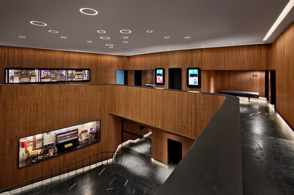 El Plaza Condesa / Muñohierro + Esrawe Studio