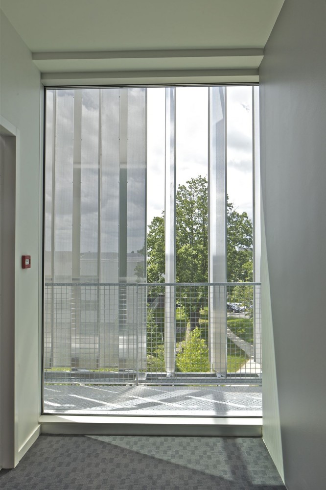 Pole Services / Barré Lambot Architectes