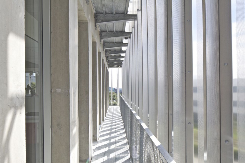 Pole Services / Barré Lambot Architectes