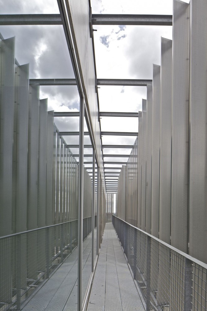 Pole Services / Barré Lambot Architectes