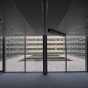 Tripode Office Building / Barré Lambot Architectes © Philippe Ruault