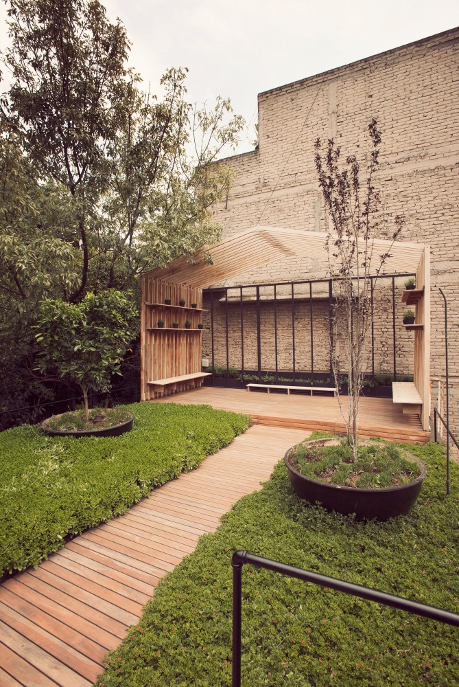 Casa del Agua / THiNC