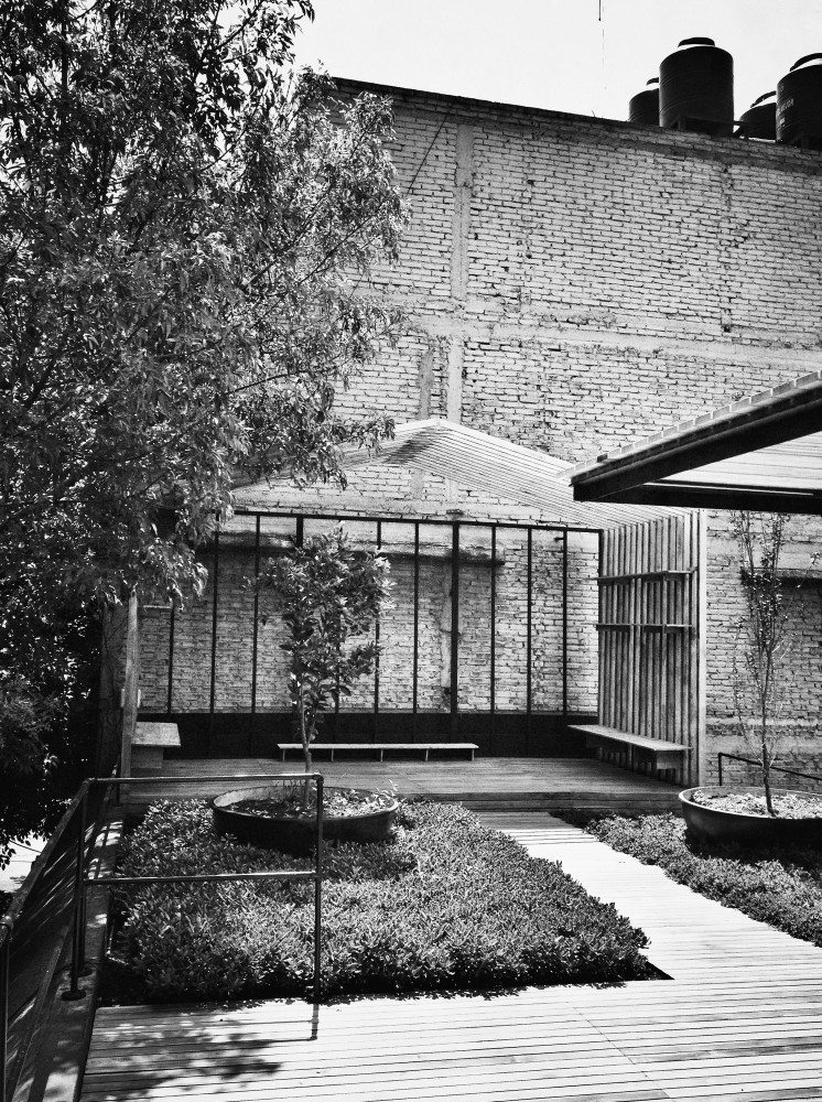 Casa del Agua / THiNC