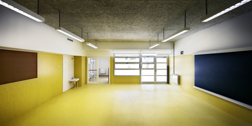 School in Tarragona / Batlle i Roig Arquitectes