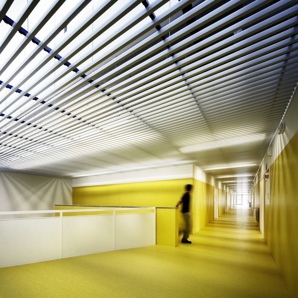 School in Tarragona / Batlle i Roig Arquitectes