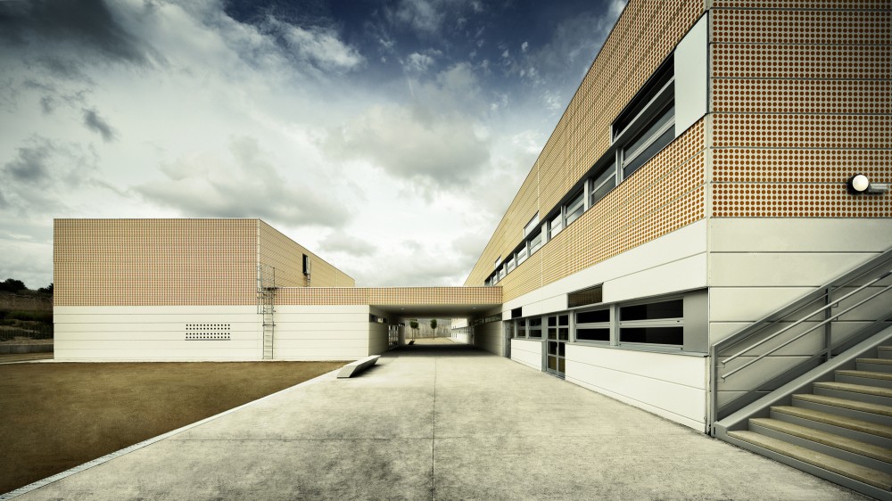 School in Tarragona / Batlle i Roig Arquitectes