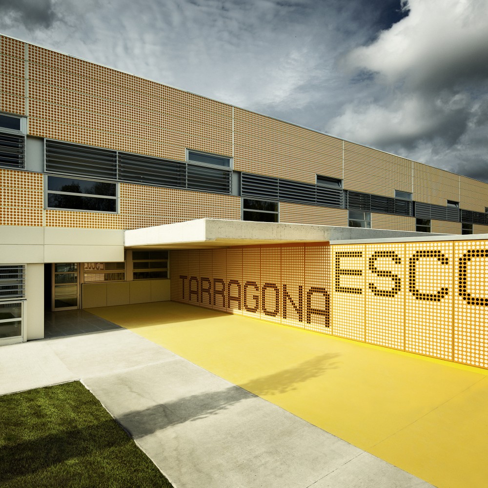 School in Tarragona / Batlle i Roig Arquitectes