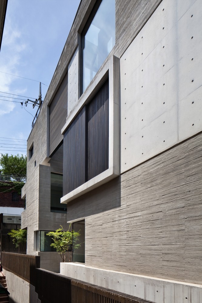 H-House / BANG by MIN – Sae Min Oh
