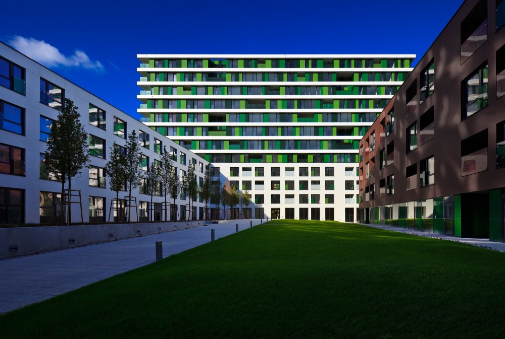 Viktoria Building / Grido