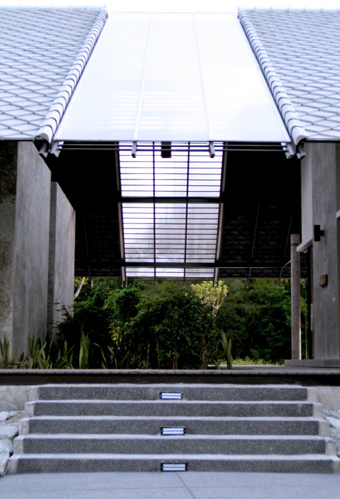Phuket Gateway / IDIN Architects