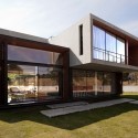 W House / IDIN Architects W House / IDIN Architects © Spaceshift Studio