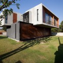 W House / IDIN Architects W House / IDIN Architects © Spaceshift Studio