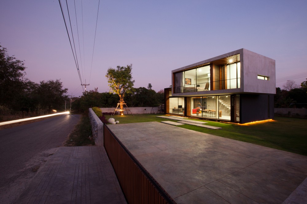 W House / IDIN Architects