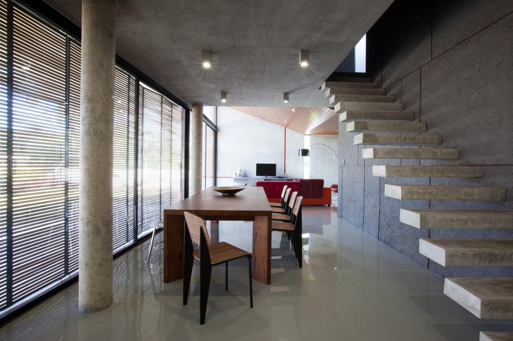 W House / IDIN Architects