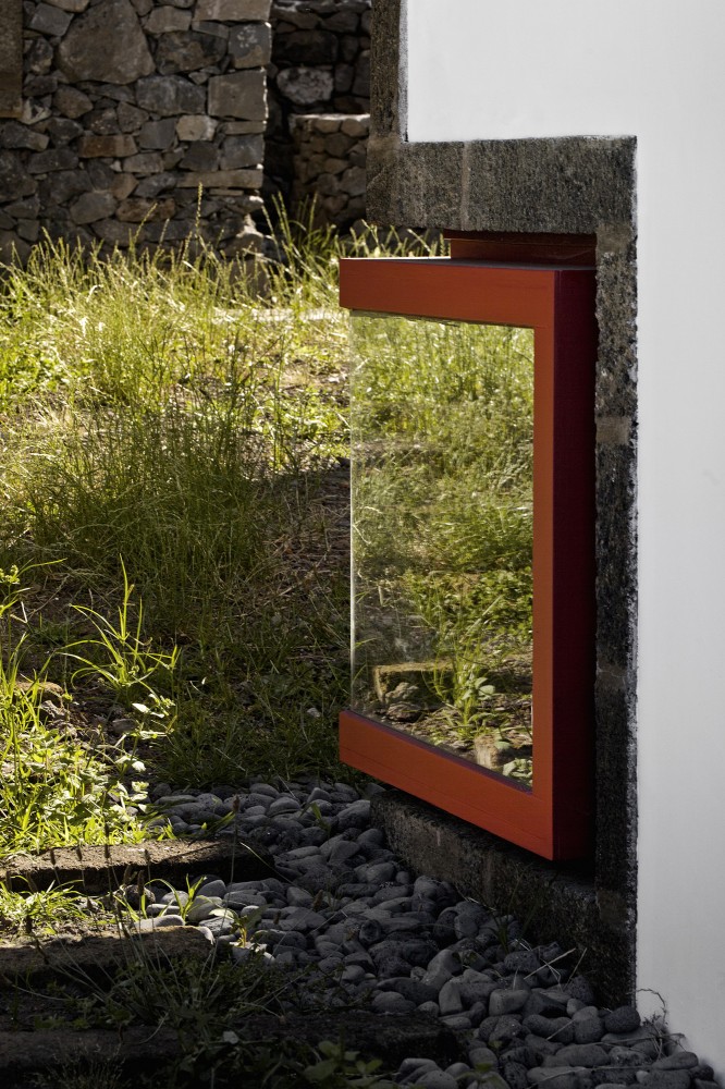 Environmental Interpretation Centre in São Jorge Island / Ana Laura Vasconcelos