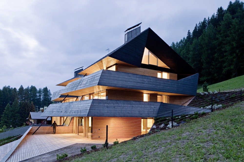 Dolomitenblick / PLASMA Studio