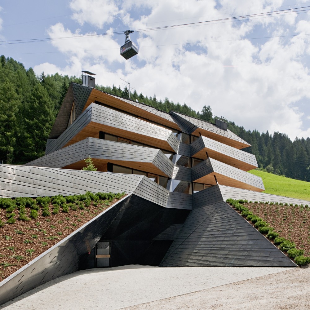 Dolomitenblick / PLASMA Studio