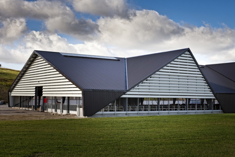 Vejlskovgaard Stable / LUMO Architects