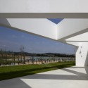 L'And Vineyards Hotel / PROMONTORIO + Studio MK27 - Marcio Kogan L'And Vineyards Hotel / PROMONTORIO + Studio MK27 - Marcio Kogan © FG+SG - Fernando Guerra, Sergio Guerra