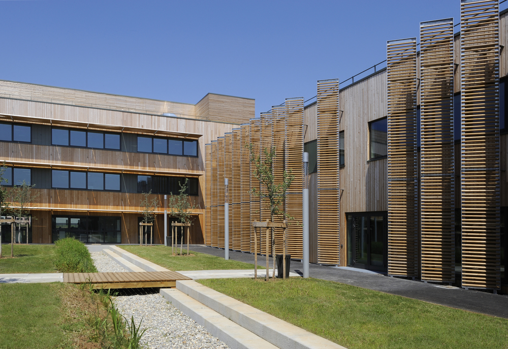 Véolia Environnement Centre Est / Arte Charpentier Architectes
