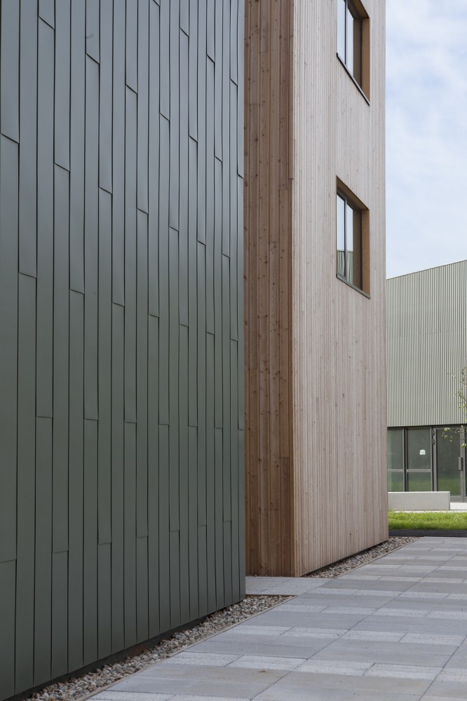 Véolia Environnement Centre Est / Arte Charpentier Architectes