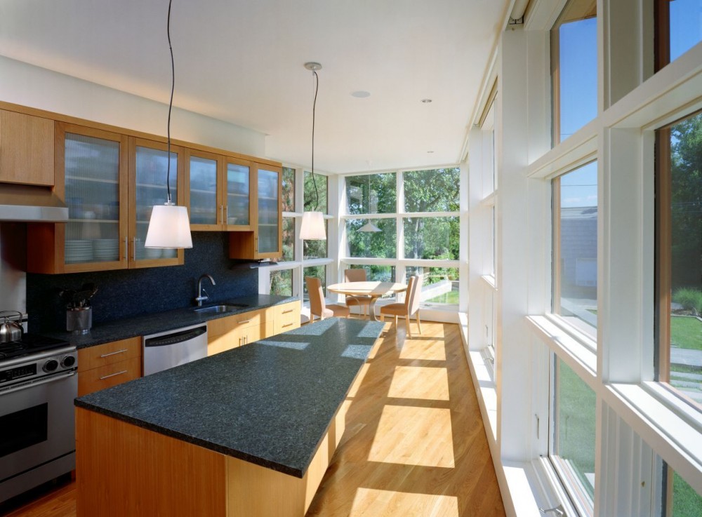 Sound House / Roger Ferris + Partners