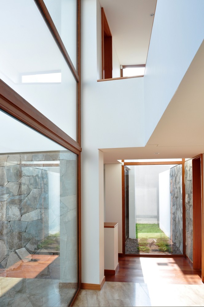 Donoso – Smith House / EMa arquitectos + Raimundo Salgado