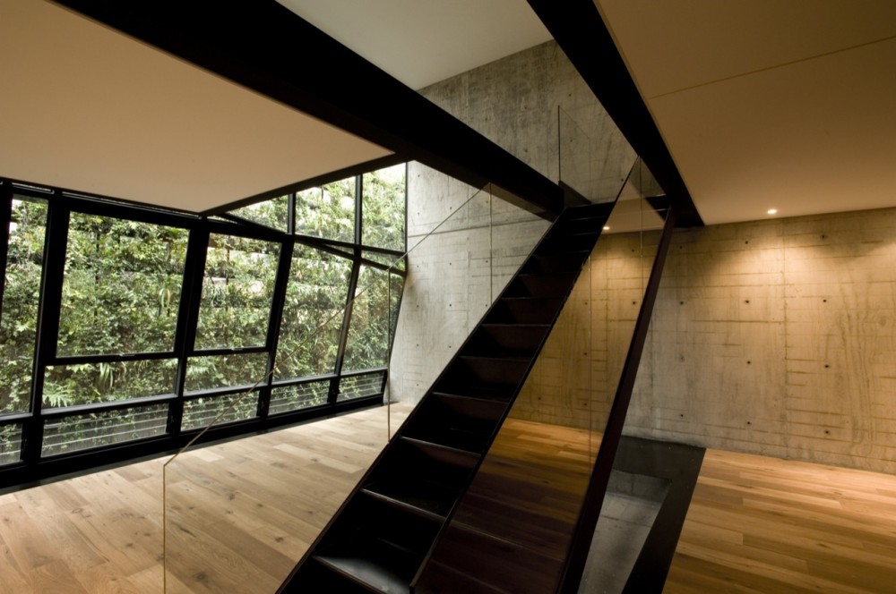 Aristoteles 235 / Santiago de la Mora, Fernando Martinez & JCK