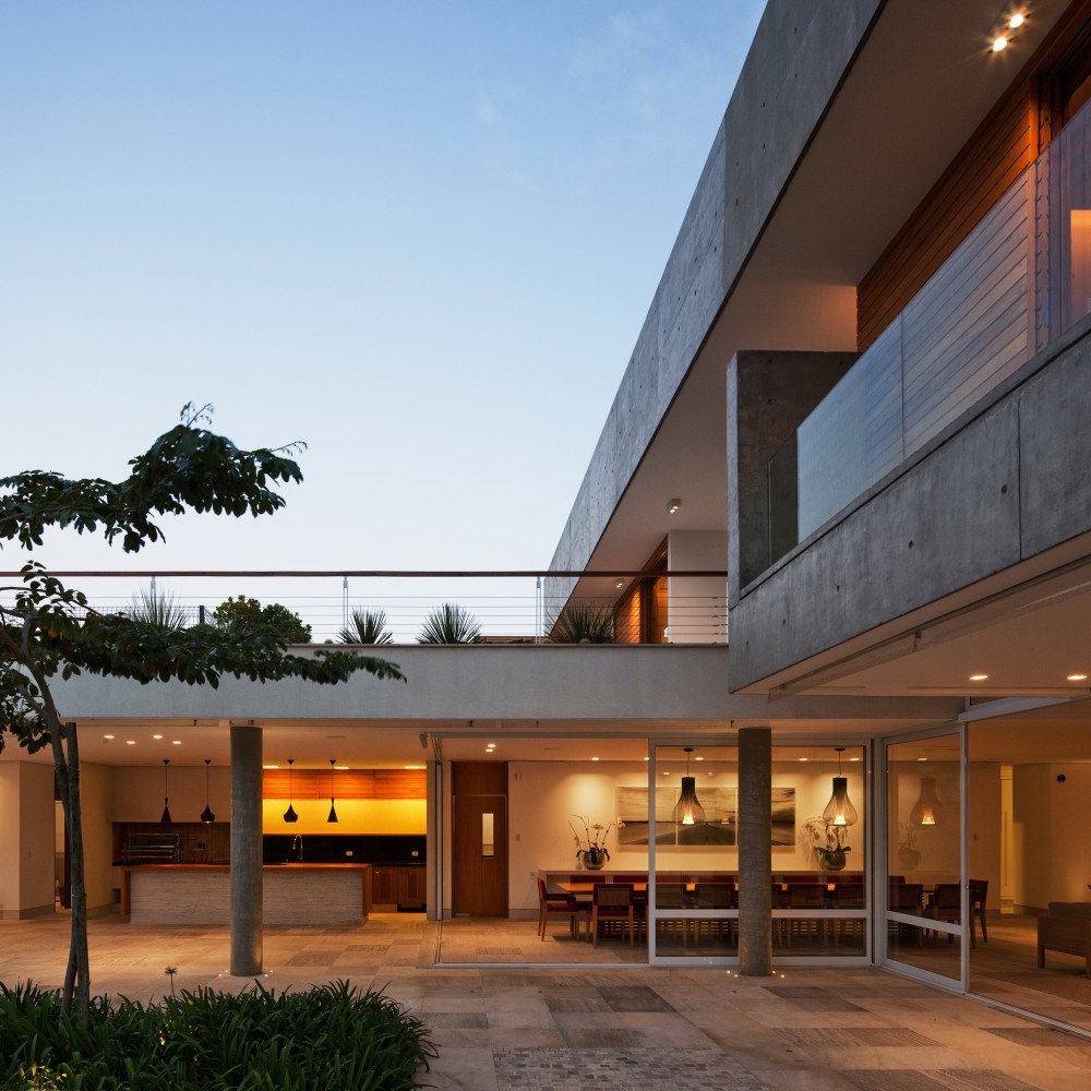 FG Residence / Reinach Mendonça Arquitetos Associados