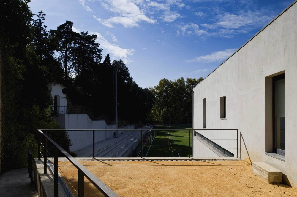 Santa Cruz Field / José Cabral Dias + Luís Miguel Correia