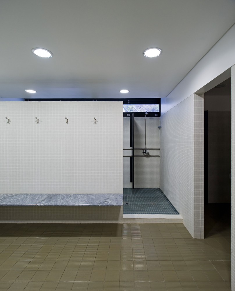 Santa Cruz Field / José Cabral Dias + Luís Miguel Correia