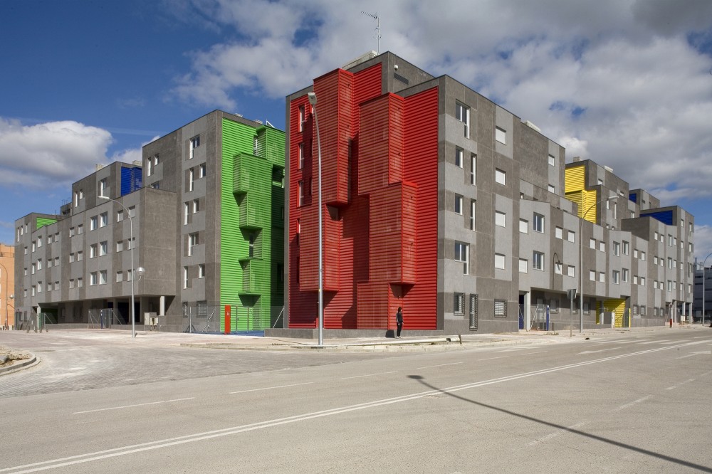 12 Towers in Vallecas / nodo17 Architects