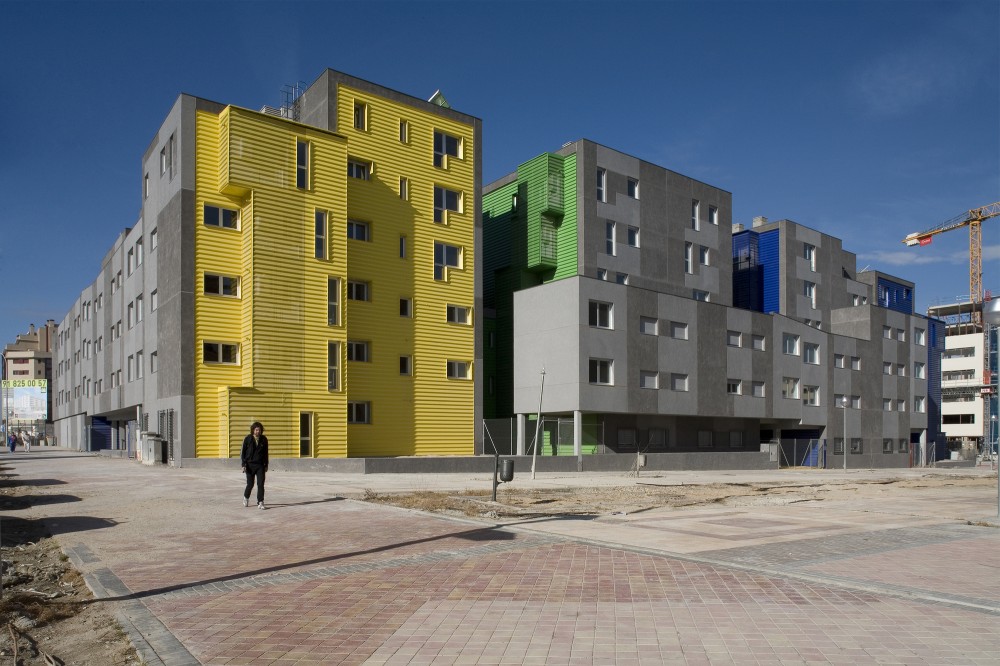 12 Towers in Vallecas / nodo17 Architects