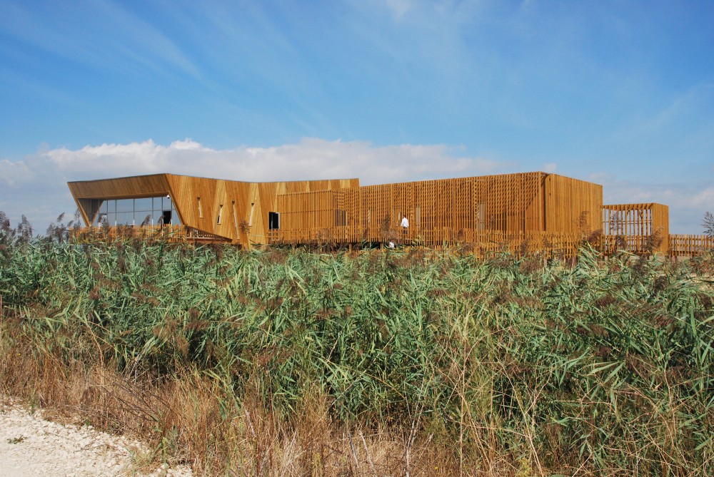 EVOA – Environmental Interpretation Center / Maisr Arquitetos