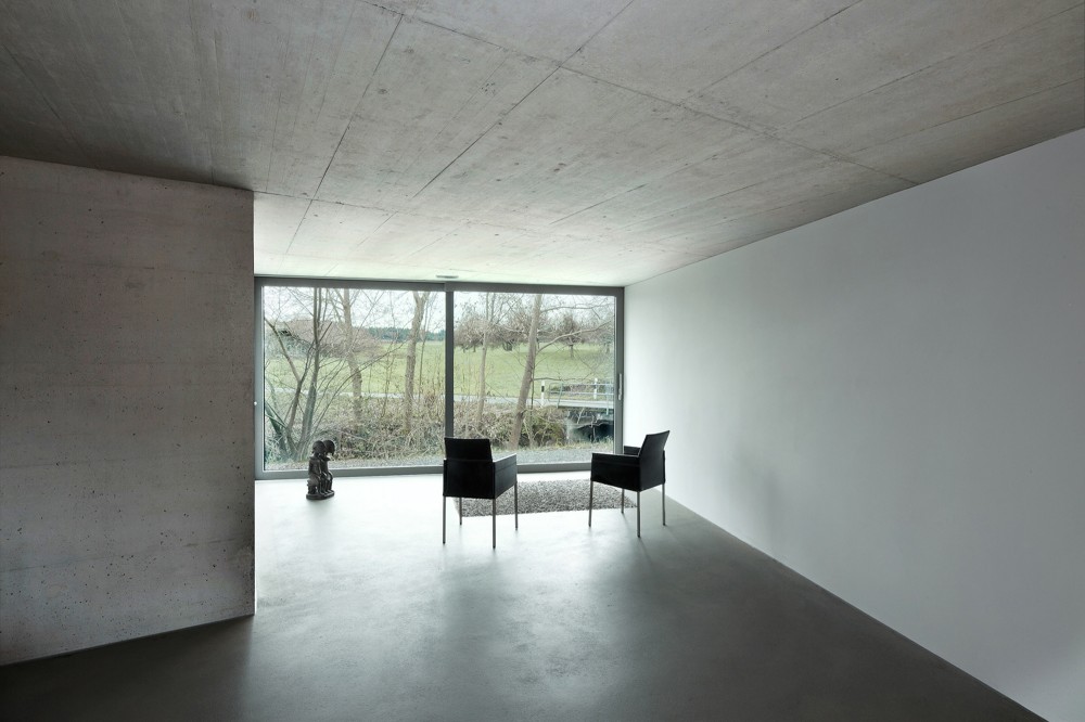 Haus am Bach / Dolmus Architekten