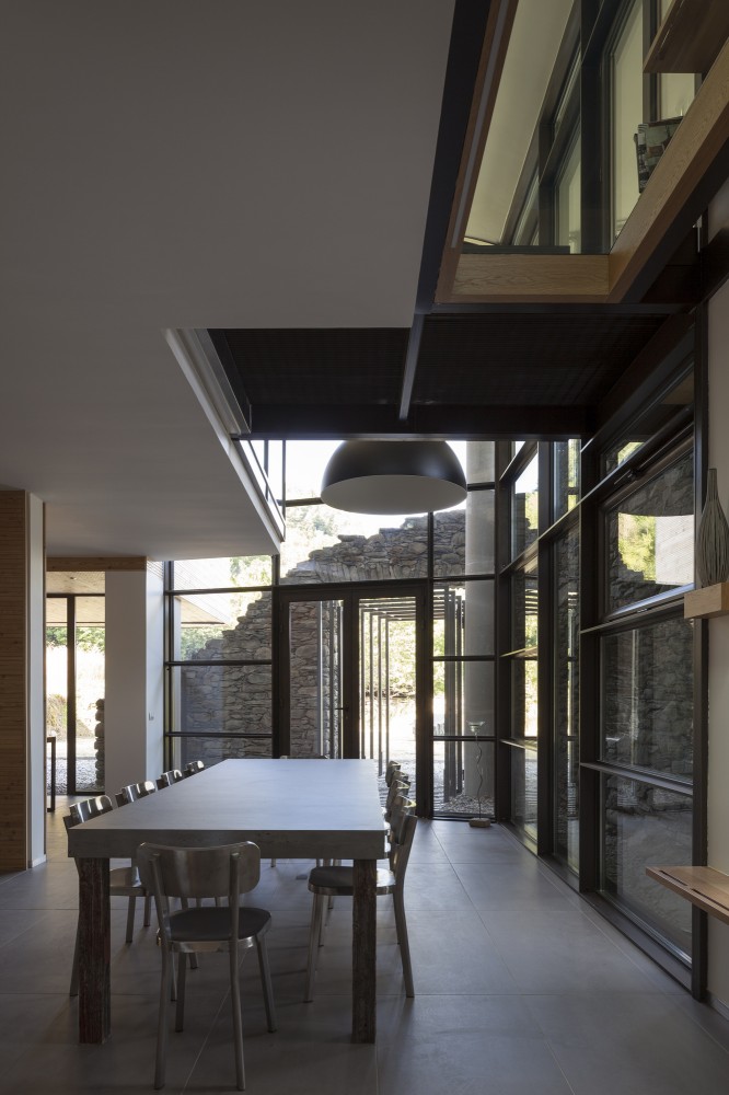 Mineral Lodge / Atelier d’Architecture Christian Girard