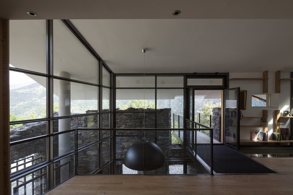 Mineral Lodge / Atelier d’Architecture Christian Girard