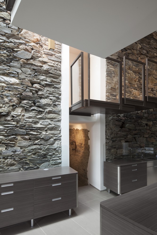 Mineral Lodge / Atelier d’Architecture Christian Girard